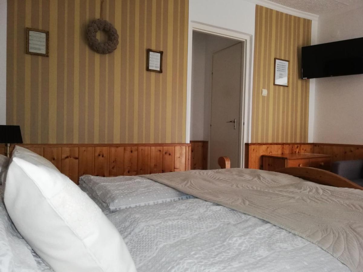 Bóbita Apartmanház Szilvásvárad Esterno foto
