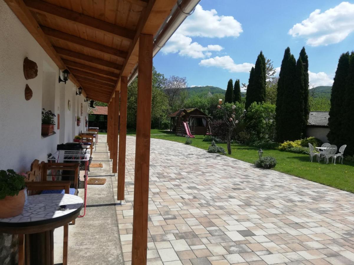 Bóbita Apartmanház Szilvásvárad Esterno foto