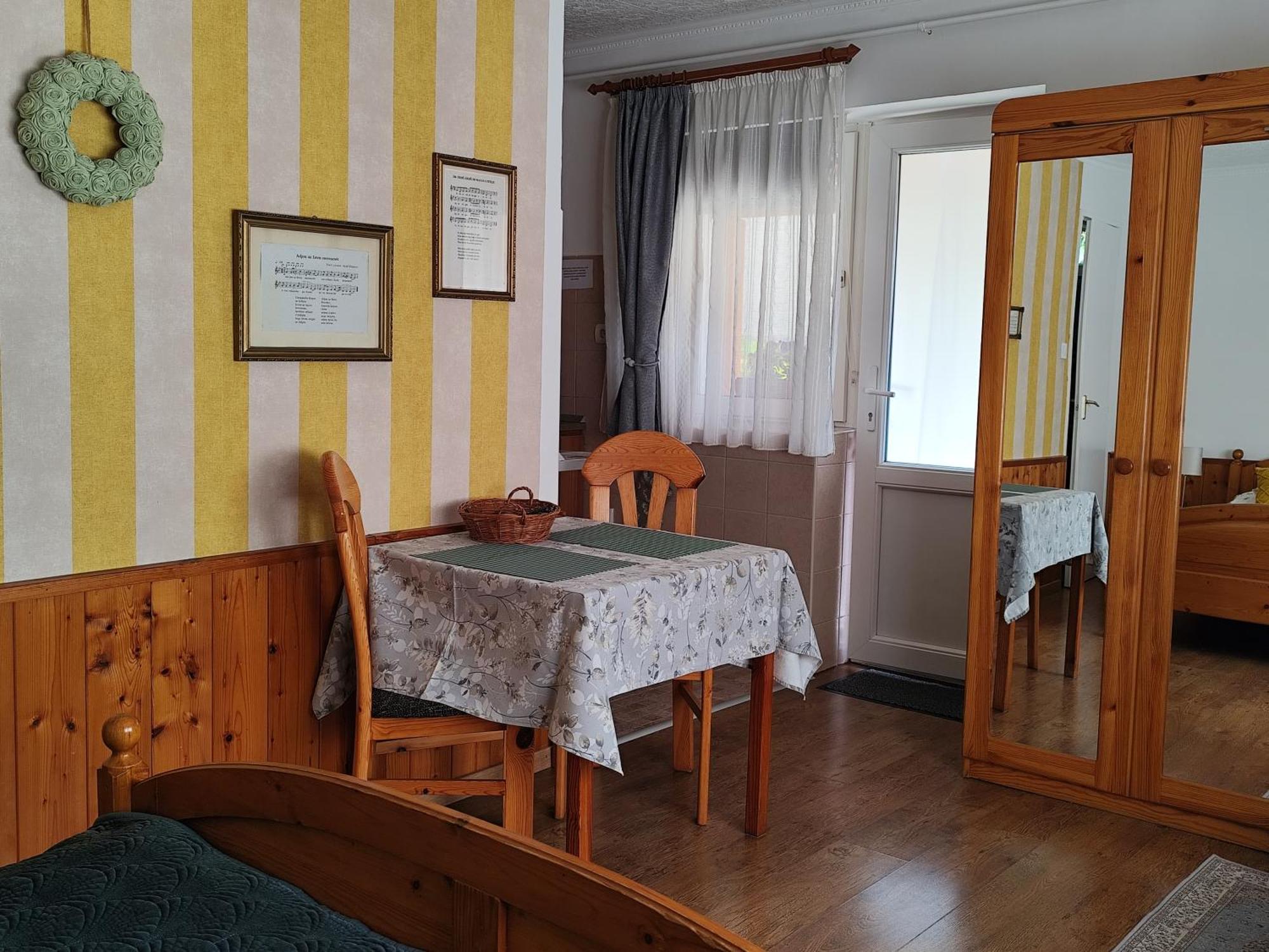 Bóbita Apartmanház Szilvásvárad Esterno foto